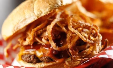 Restaurant review: Shaw’s Burgers, 2011