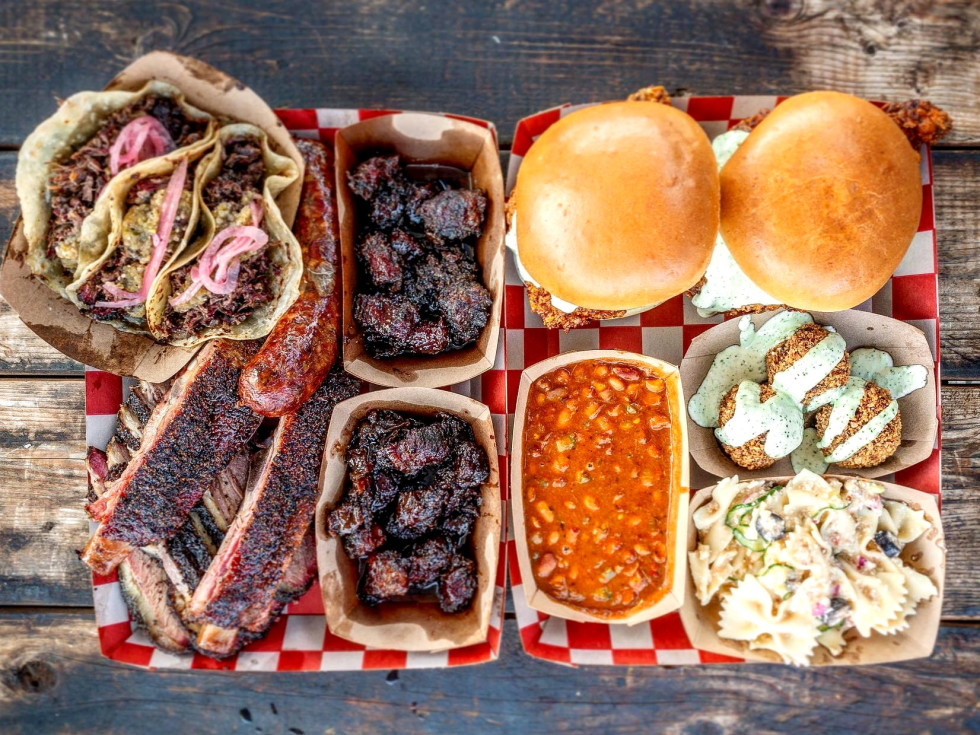 Brix BBQ food trailer graduates to brick-and-mortar