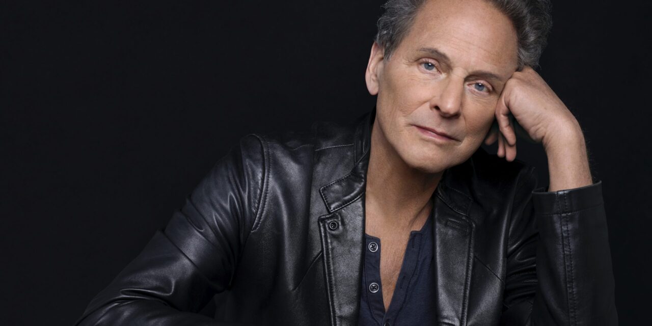 Interview: Lindsey Buckingham reflects on family, aging & Tusk, 2007